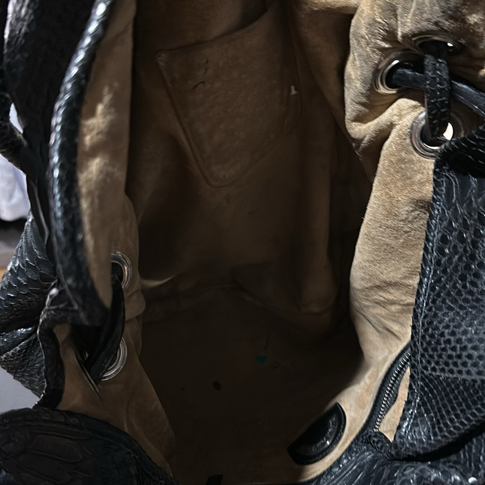 Jane August Python Black Bag drawstring closure - Picture 4 of 5
